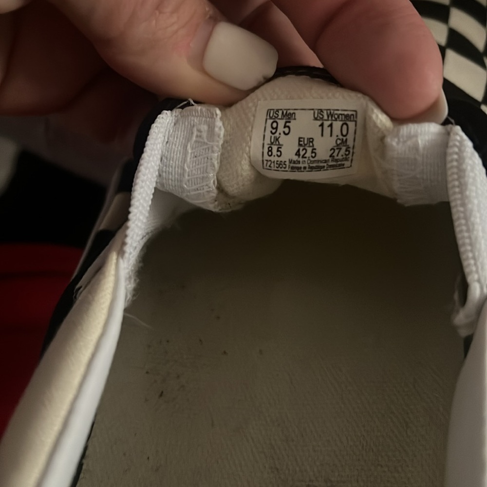 Vans - Picture 5 of 5